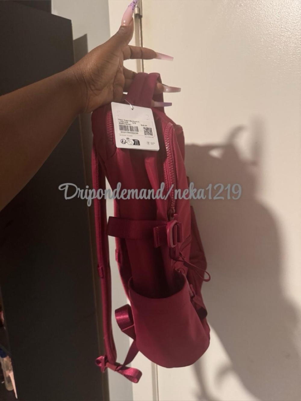 Lululemon New Crew Backpack 22L Updated- Raspberry Rave/Wacky Khaki - Picture 4 of 13